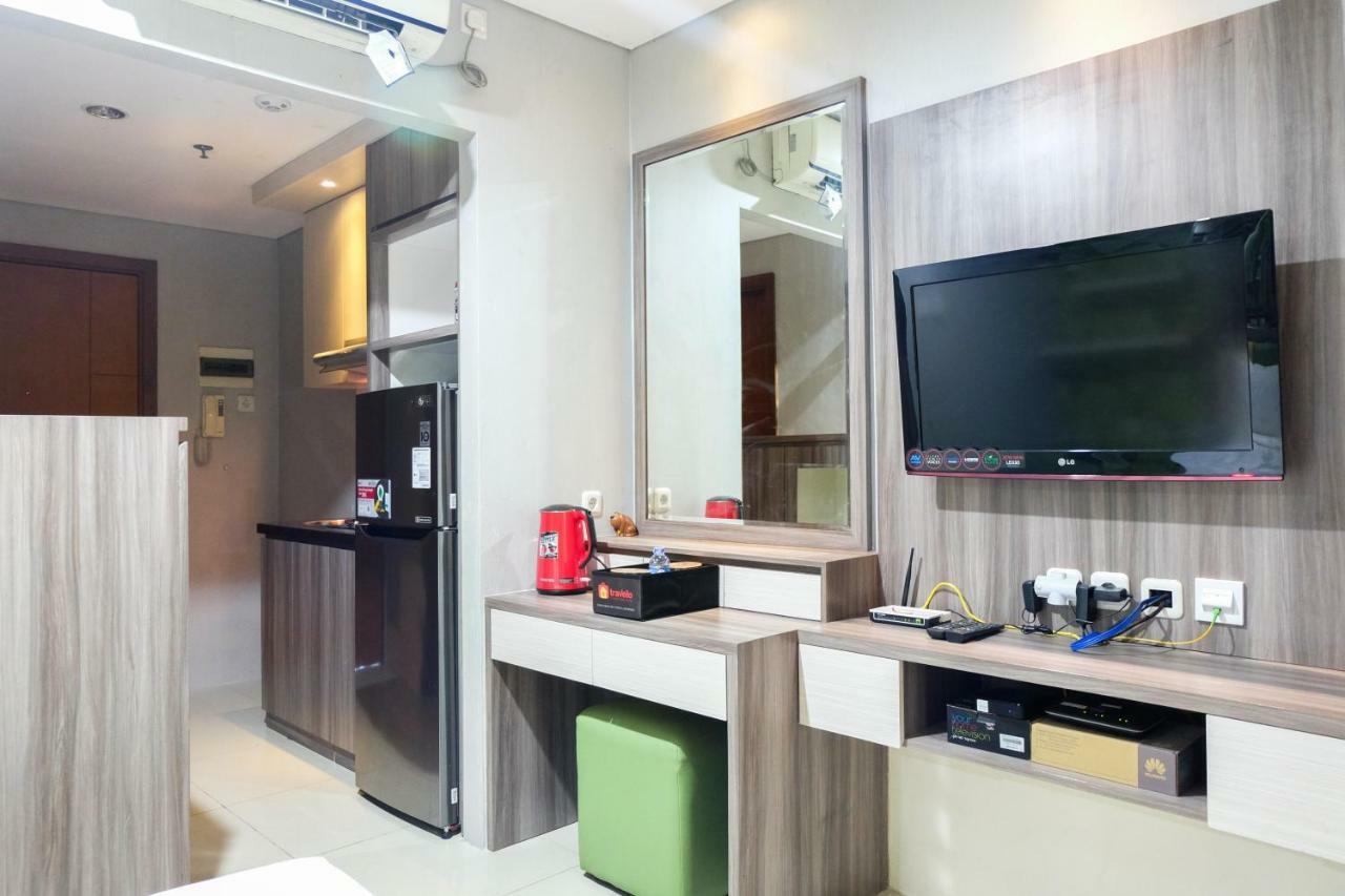 Comfy Studio Apartment Woodland Park Residence By Travelio Jakarta Exterior photo